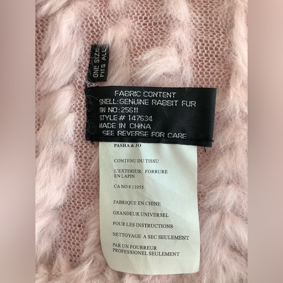 Pasha & Jo Rabbit Fur Poncho - Picture 4 of 5